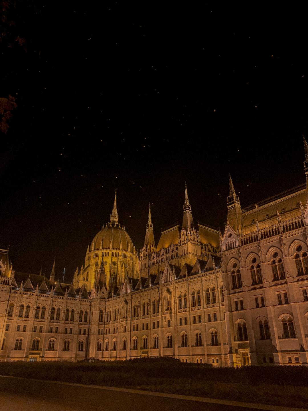 parlement de budapest