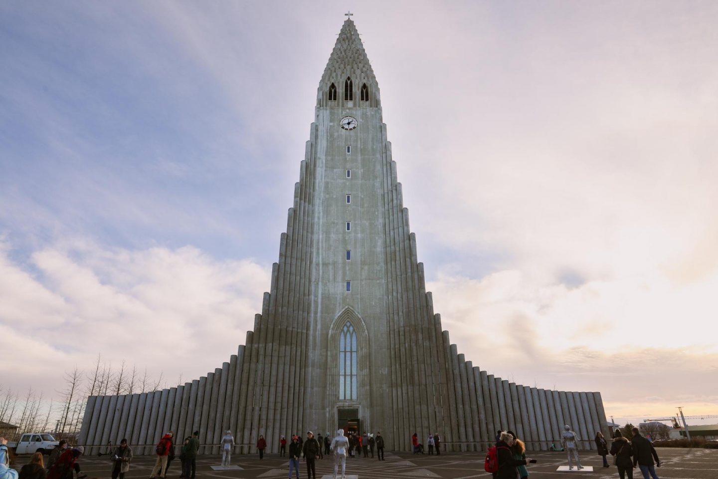 façade de l'église Hallgrímskirkja à reykjavik