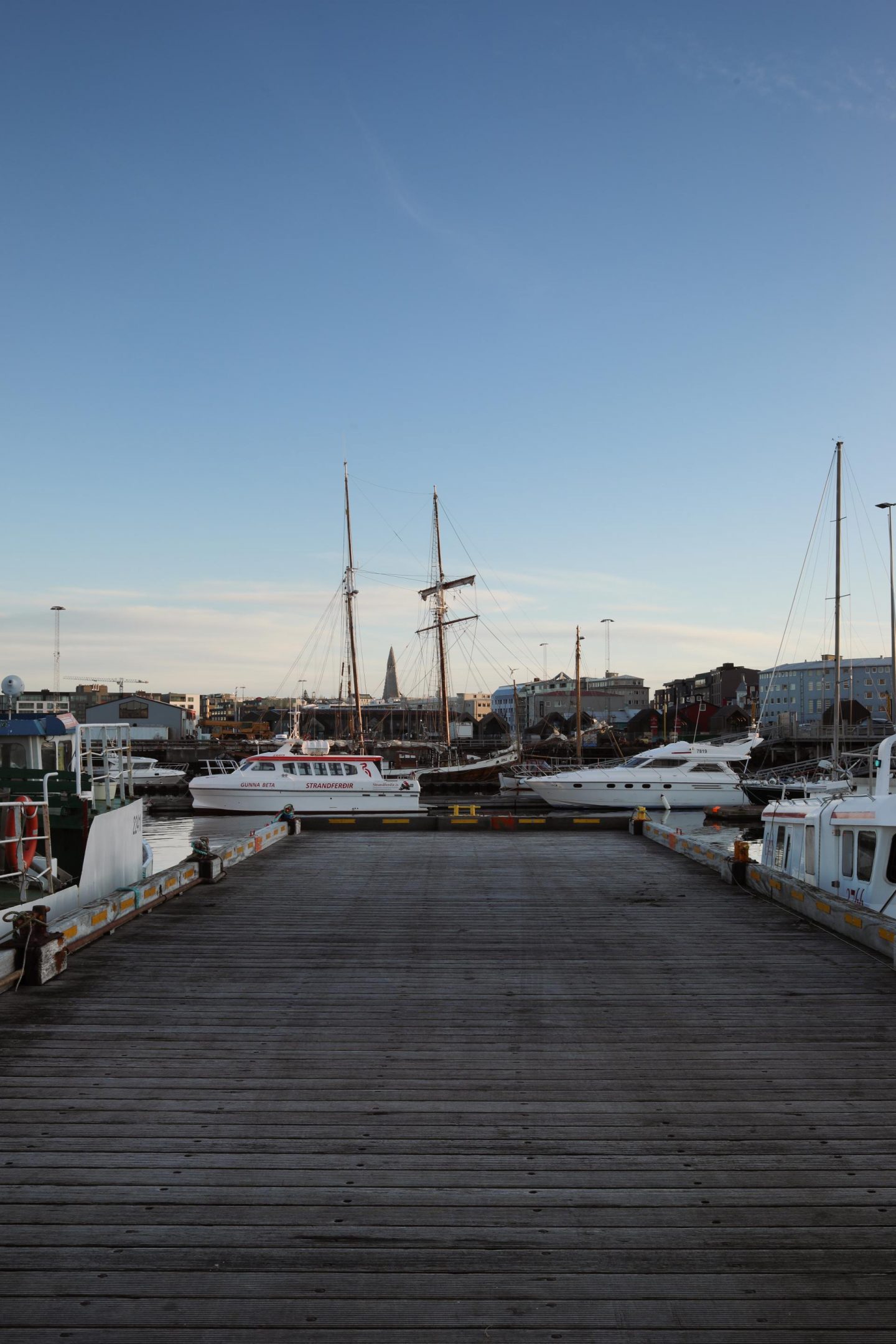 ponton du vieux port de reykjavik