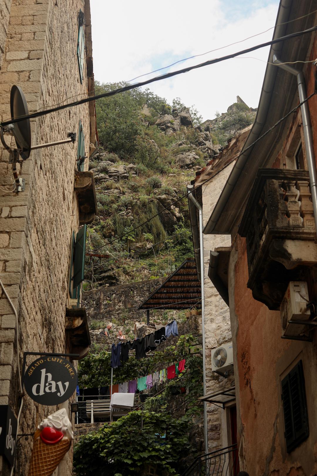 Promenade dans les rues de kotor