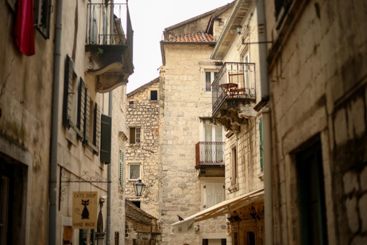 bâtiments au style vénitiens à monténégro