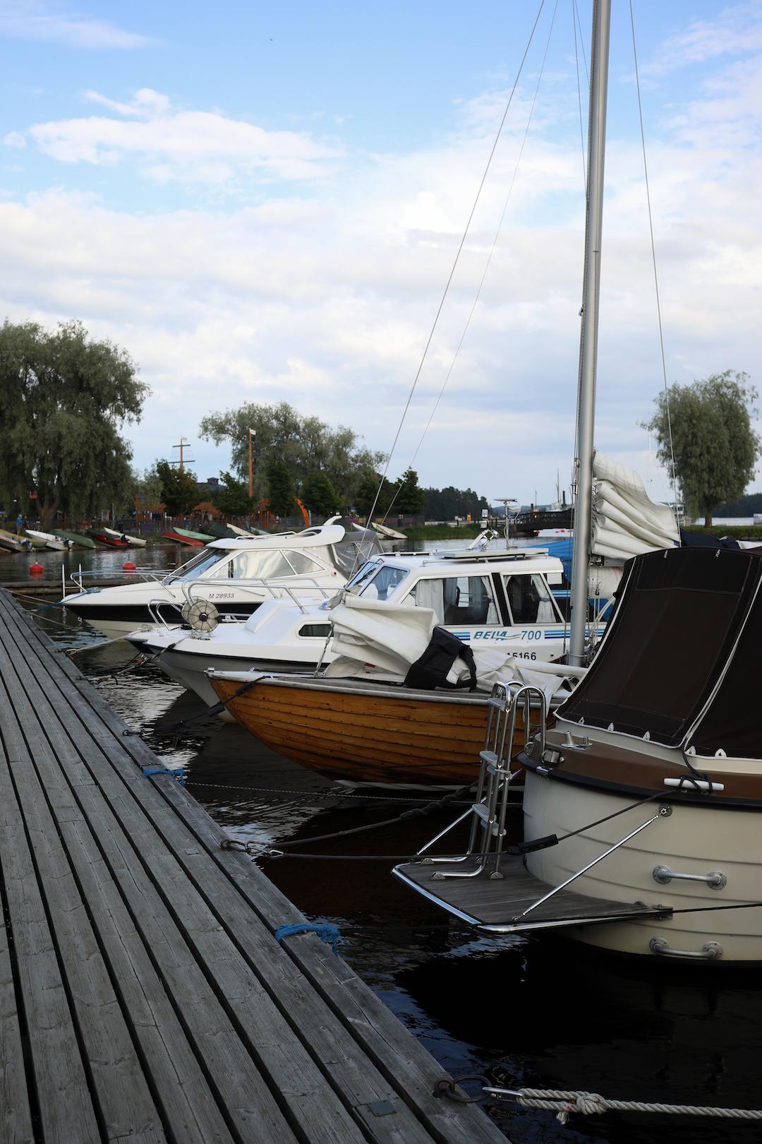 les bateaux accostés au port de savonlinna