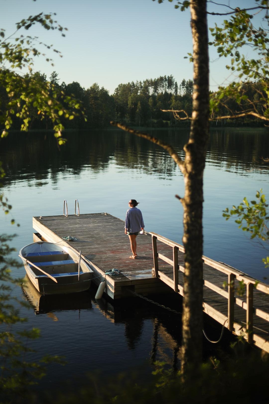 ponton sur le lac saimaa